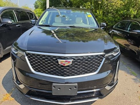 Used 2023 Cadillac XT6 Premium Luxury AWD/4WD image 5
