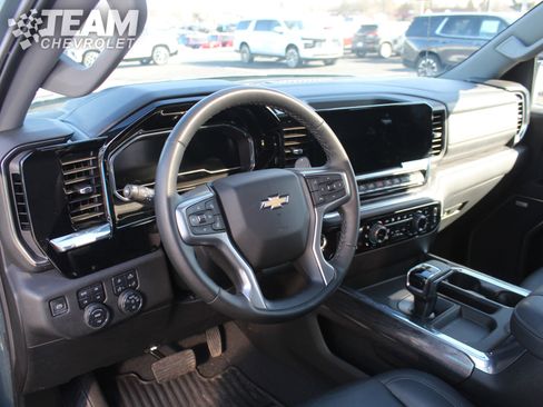 Certified 2025 Chevrolet Silverado 1500 LTZ w/ Z71 Off-Road Package image 12