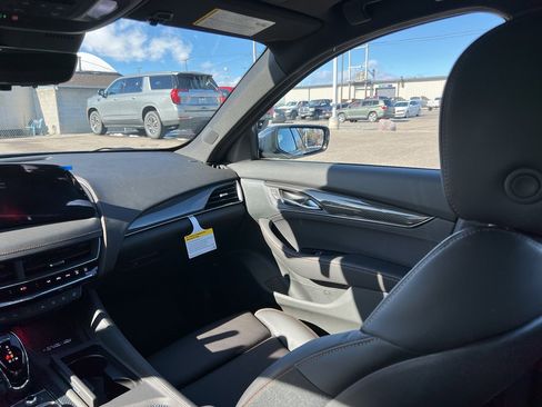 New 2026 Cadillac CT5 V image 35