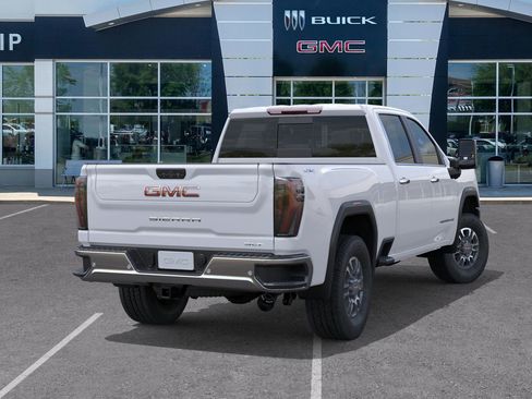 Used 2025 GMC Sierra 2500 SLT w/ SLT Convenience Package image 6