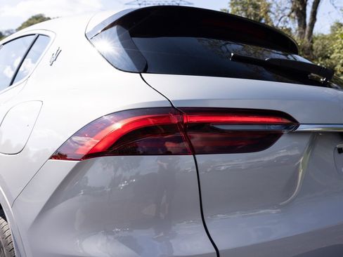 New 2025 Maserati Grecale GT image 39