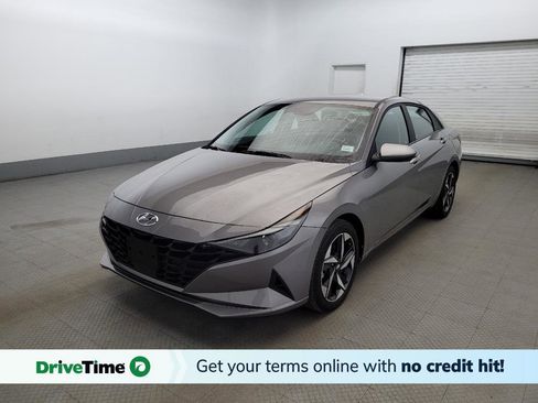 Used 2023 Hyundai Elantra SEL w/ Convenience Package image 1
