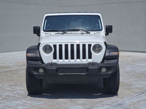 Used 2020 Jeep Wrangler Unlimited Sport S AWD/4WD image 3