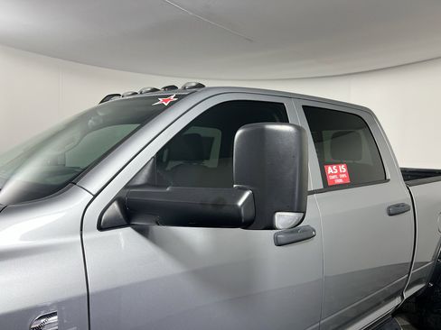 Used 2019 RAM 3500 Tradesman image 12