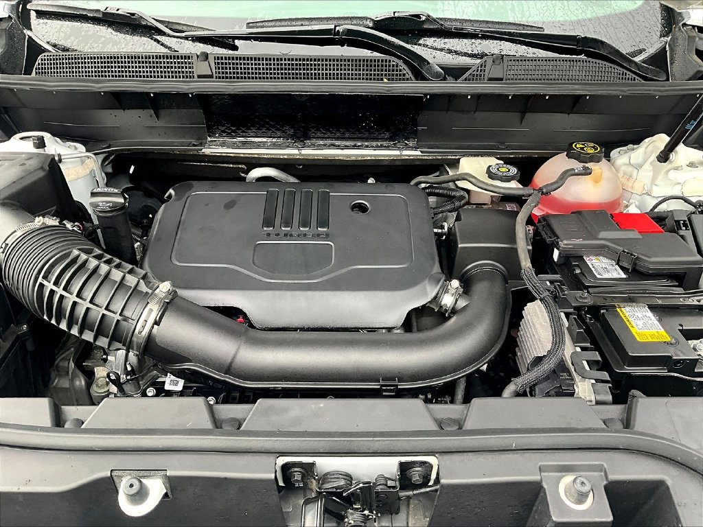 Used 2023 GMC Acadia SLE FWD image 36