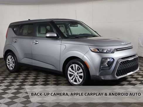 Used 2022 Kia Soul LX FWD image 15