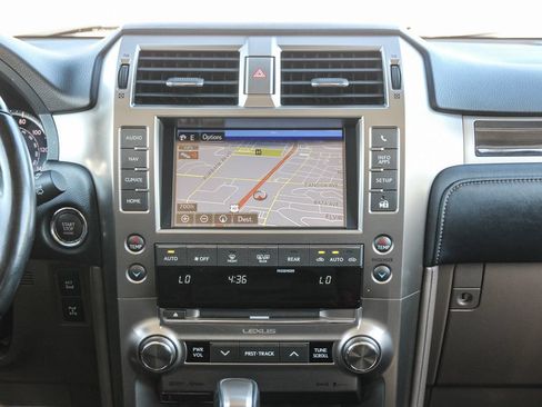 Used 2021 Lexus GX 460 Premium w/ Premium Package AWD/4WD image 13
