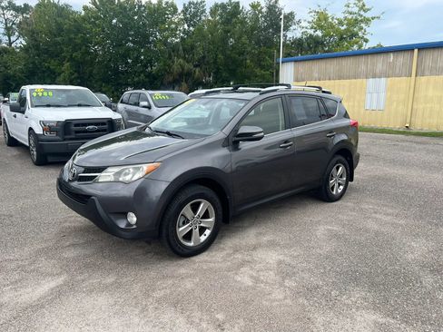 Used 2015 Toyota RAV4 XLE w/ Outdoor Package FWD image 2