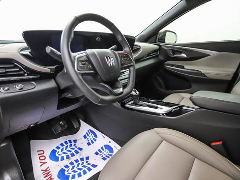 Used 2025 Buick Envista Avenir image 10