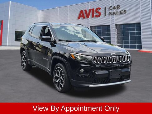 Used 2025 Jeep Compass Limited AWD/4WD image 3