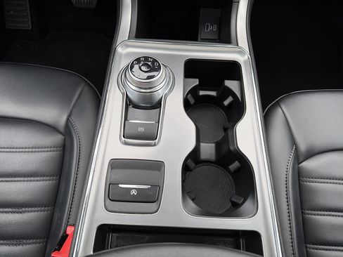 Used 2022 Ford Edge SEL w/ Convenience Package image 23