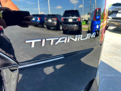 Used 2019 Ford Transit Connect Titanium w/ Titanium Premium Package image 59