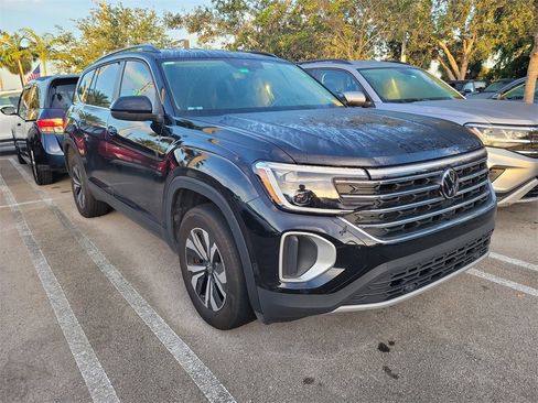 Certified 2024 Volkswagen Atlas SE image 7