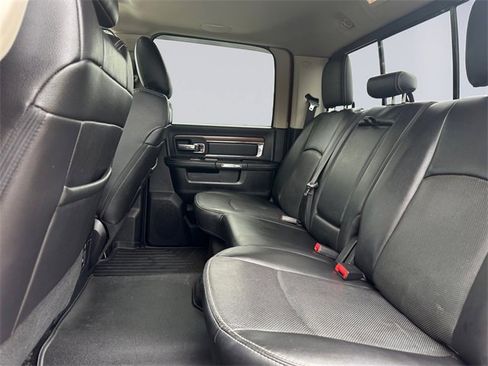 Used 2015 RAM 2500 Laramie w/ Convenience Group image 13
