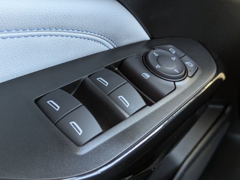 New 2026 Chevrolet Trax LT w/ Sunroof Package image 14