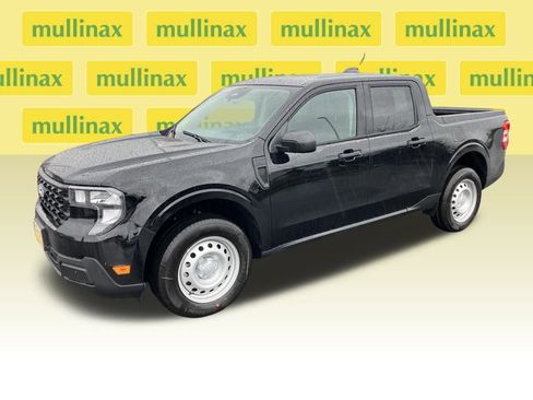 New 2025 Ford Maverick XL image 9