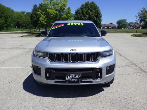 Used 2021 Jeep Grand Cherokee L Overland w/ Advanced Protech Group III AWD/4WD image 4