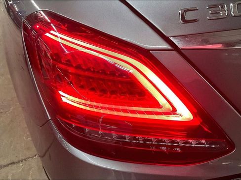 Used 2021 Mercedes-Benz C 300 4MATIC Sedan image 17