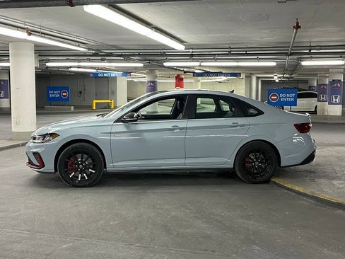 New 2026 Volkswagen Jetta GLI Autobahn FWD image 31