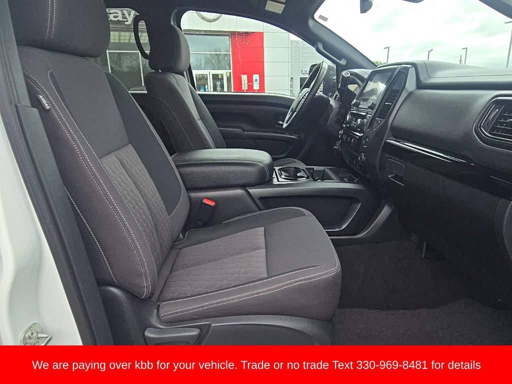 Used 2023 Nissan Titan SV w/ SV Convenience Package AWD/4WD image 27