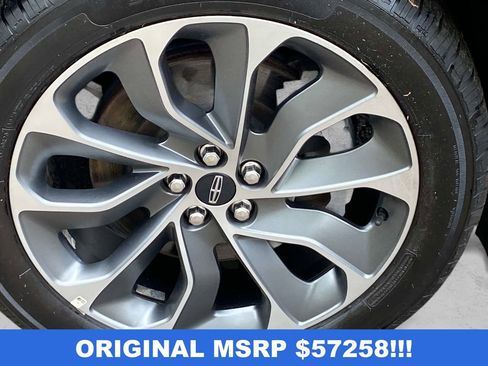 Used 2023 Lincoln Nautilus Reserve AWD/4WD image 26