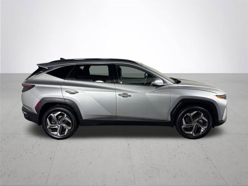 Used 2022 Hyundai Tucson Limited w/ Cargo Package AWD/4WD image 5