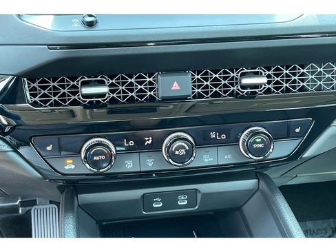 Certified 2025 Honda Accord EX-L image 27