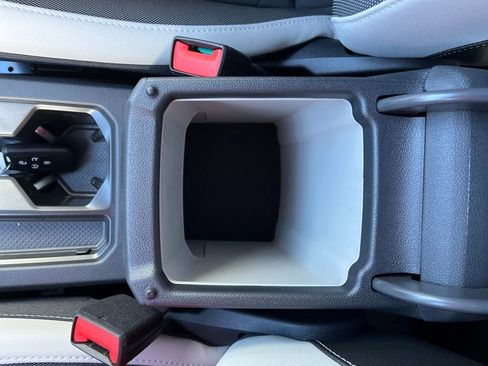 New 2026 Volkswagen Taos SE image 16