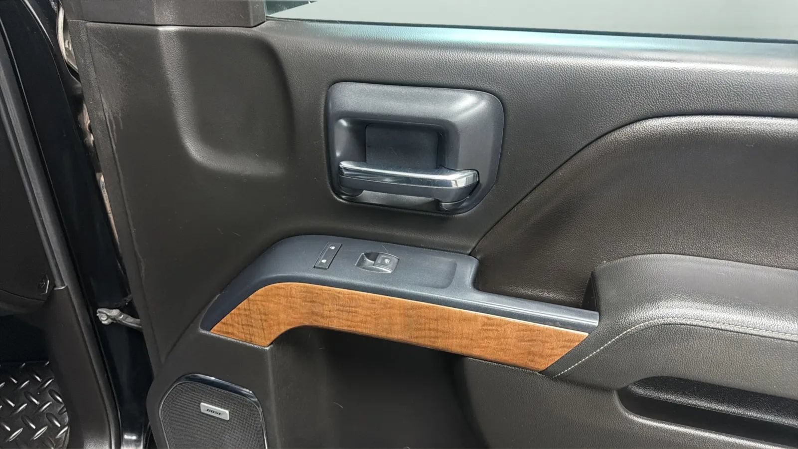 Used 2014 Chevrolet Silverado 1500 LTZ w/ LTZ Plus Package RWD image 17