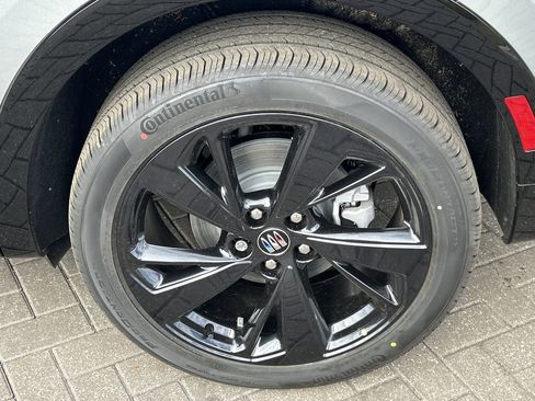 New 2026 Buick Envision Sport Touring image 28