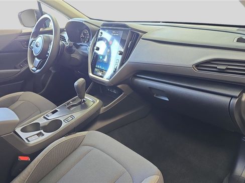 Used 2025 Subaru Crosstrek 2.0i Premium image 15