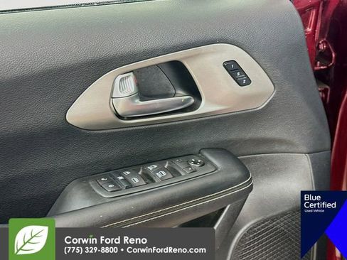 Used 2020 Chrysler Pacifica Touring-L AWD/4WD image 20