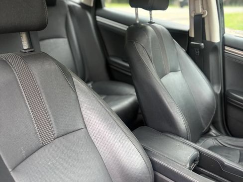 Used 2021 Honda Civic EX-L image 30