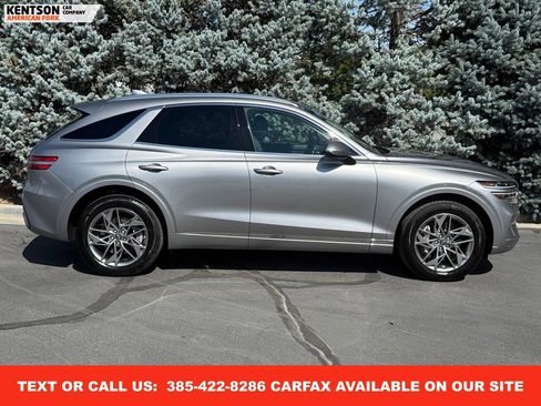 Used 2025 Genesis GV70 2.5T image 11
