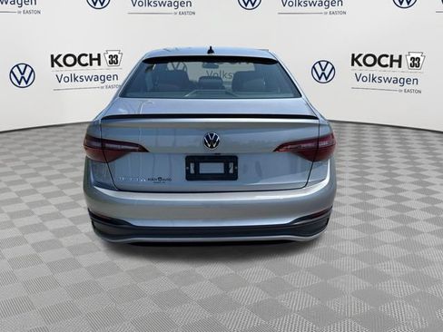 Used 2024 Volkswagen Jetta Sport FWD image 7