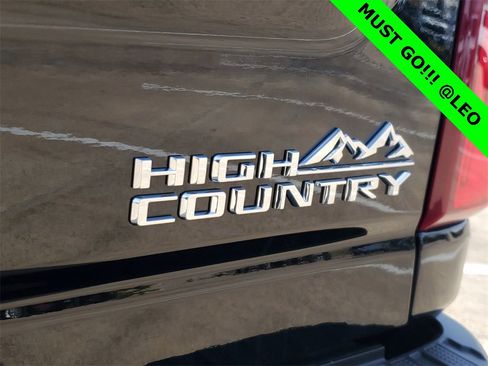 New 2025 Chevrolet Silverado 3500 High Country w/ High Country Premium Package image 5