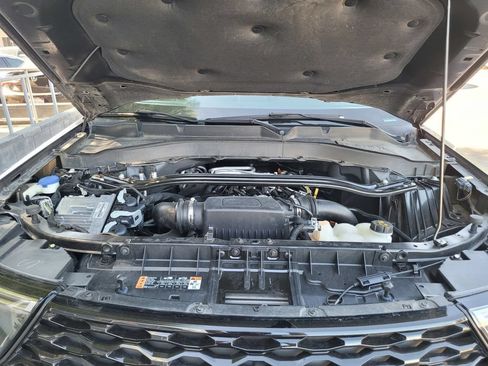 Used 2022 Ford Explorer ST w/ Equipment Group 401A AWD/4WD image 40