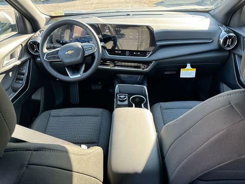 New 2026 Chevrolet Equinox LT image 29