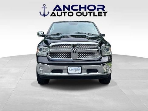 Used 2018 RAM 1500 Laramie w/ Convenience Group AWD/4WD image 2