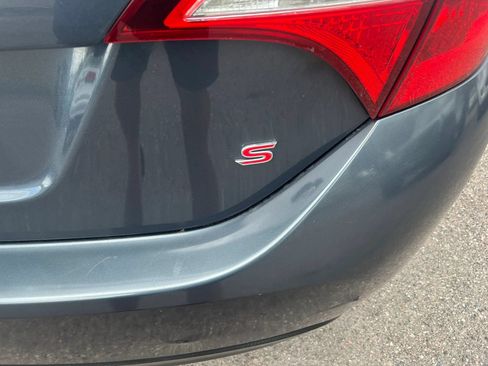 Used 2014 Toyota Corolla S FWD image 5