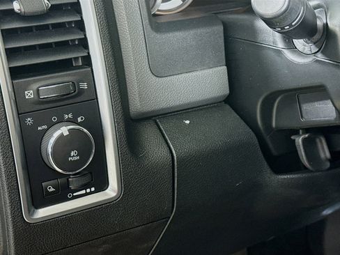 Used 2016 RAM 1500 Big Horn image 13