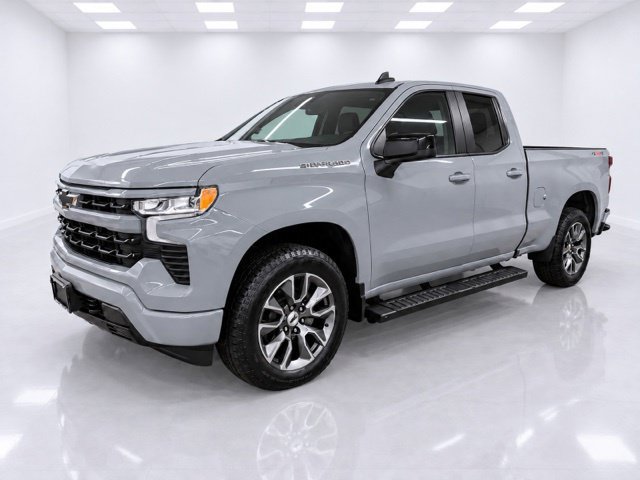 Used 2024 Chevrolet Silverado 1500 RST AWD/4WD image 5