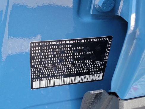Certified 2025 Volkswagen Taos S FWD image 32