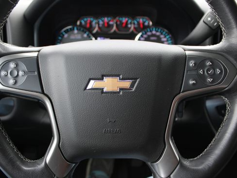 Used 2018 Chevrolet Silverado 1500 LT w/ All Star Edition image 17