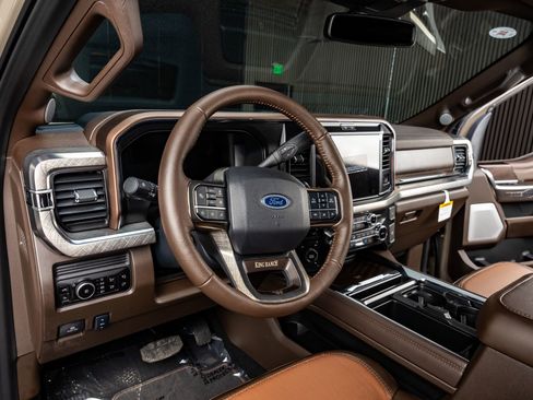 Used 2026 Ford F450 King Ranch w/ Chrome Package image 17