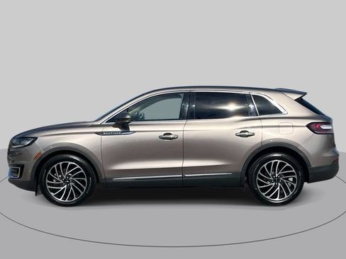 Used 2020 Lincoln Nautilus Reserve FWD image 9