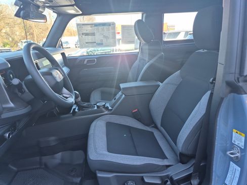 New 2025 Ford Bronco Base w/ Sasquatch Package image 10