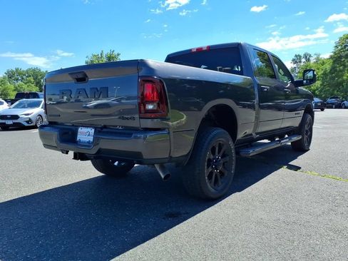 Used 2025 RAM 2500 Big Horn AWD/4WD image 18
