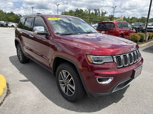 Used 2021 Jeep Grand Cherokee Limited w/ Luxury Group II AWD/4WD image 4