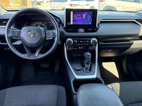 Certified 2025 Toyota RAV4 XLE AWD/4WD image 30